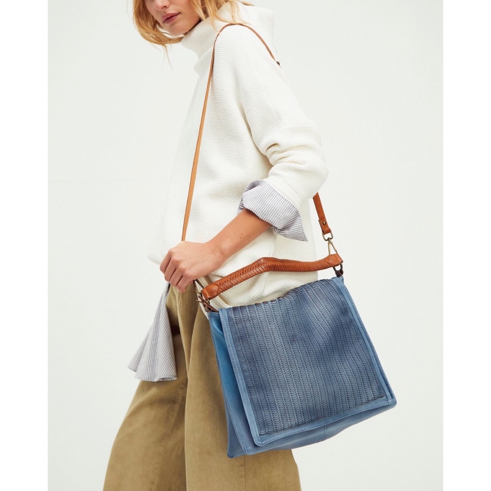Free People | Golden Valley Vegan messenger bag